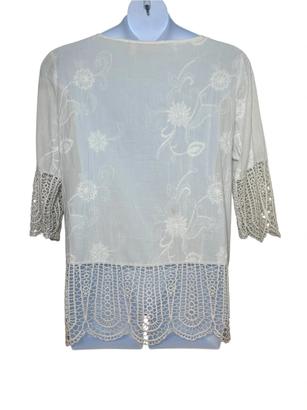 Chico’s white sheer crochet boxy top size 2 large US 12 coastal Lagenlook beach